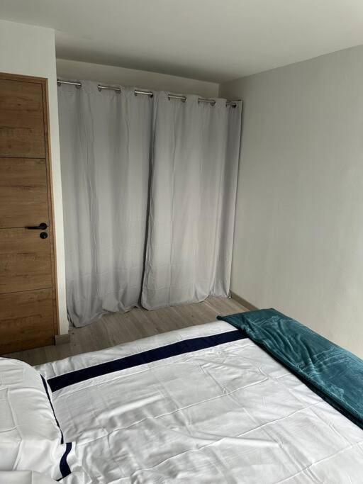 Appart 4 Pers Plage Vue Mer Calais Kültér fotó